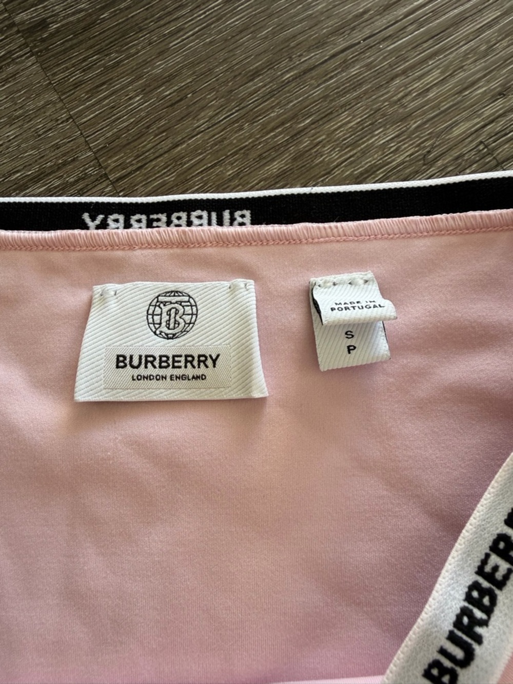 Burberry Light Pink High-Waist Girls' Briefs with Branded Waistband - Picture 4 of 8
